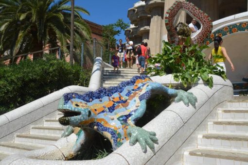 tempat menarik di barcelona