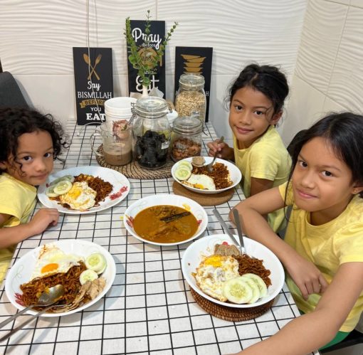 ajar anak berpuasa
