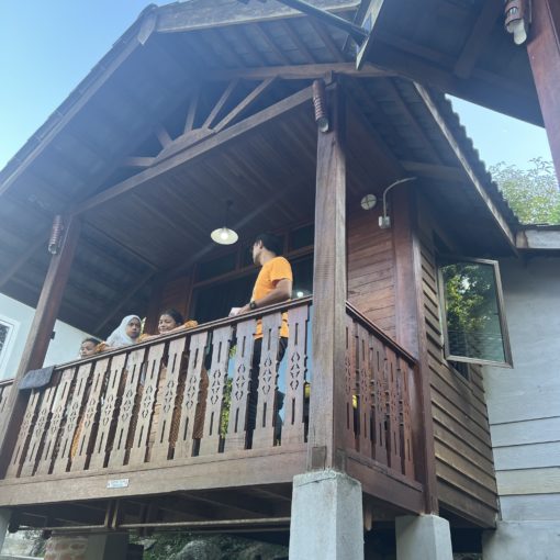 rumah sungai lenggong rumah kayu rumah sungai