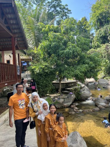 bercuti di tepi sungai rumah sungai lenggong