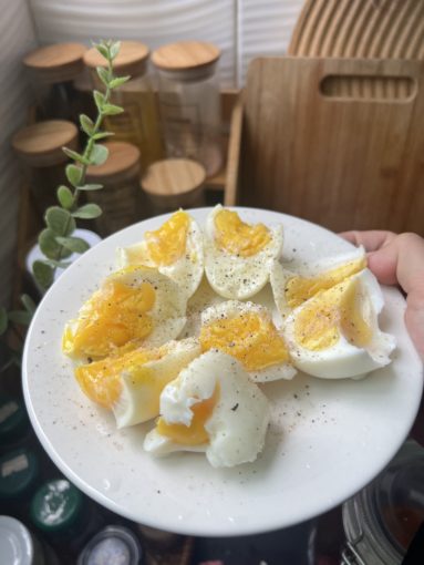 bahaya makan telur banyak